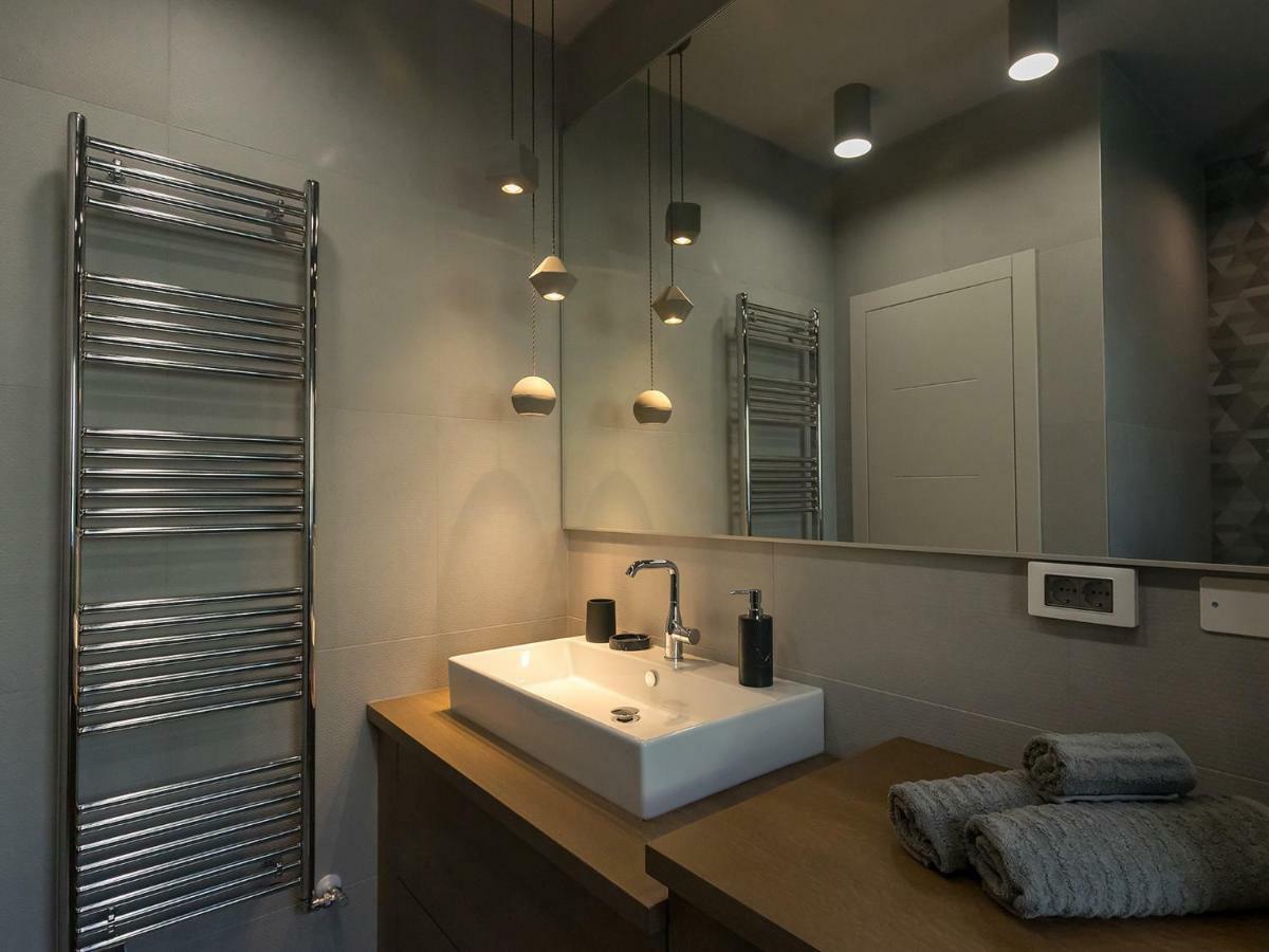 Magnolia - Modern Apartment Near City Center And Sea Poreč Extérieur photo