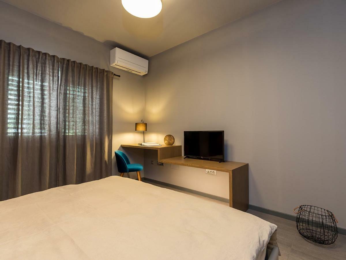 Magnolia - Modern Apartment Near City Center And Sea Poreč Extérieur photo